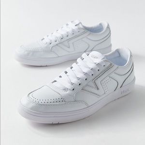 Vans Leather Lowland ComfyCush Sneaker